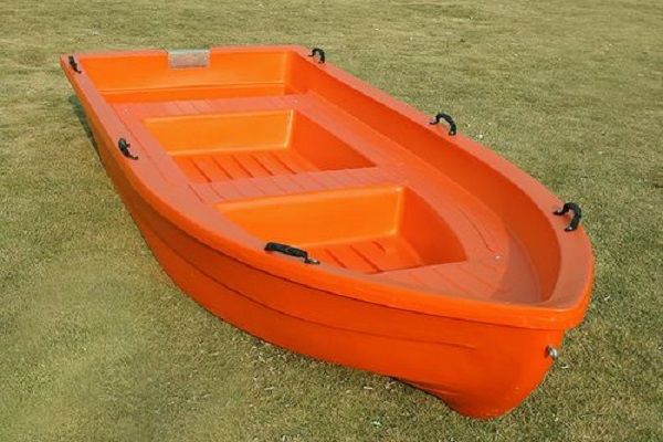 Catamaran component